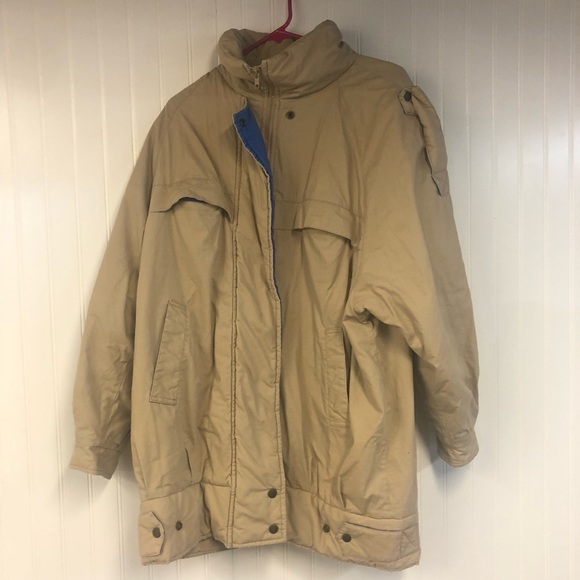 London Fog Jackets & Blazers - London Fog Tan Winter Oversized Jacket Vintage Size 16 Zip Up